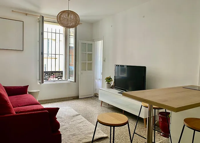 Apartmán P3 Centre Des Arenes Rdc Nîmes