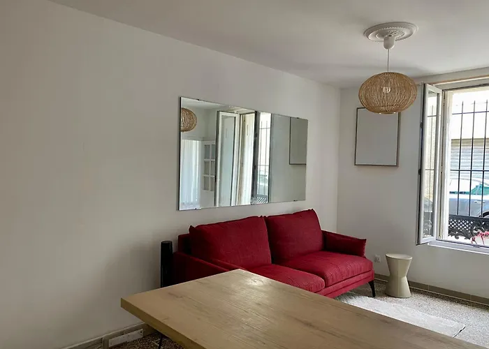 P3 Centre Des Arenes Rdc Apartmán